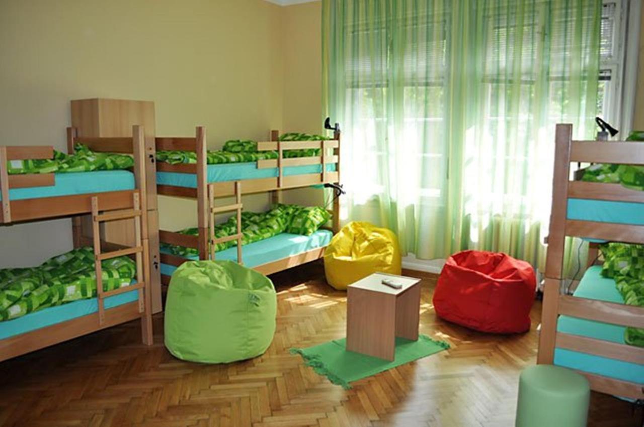 Habitat Hostel Belgrad Exterior foto